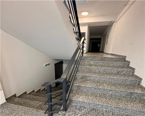 Apartament 3 camere, bloc nou, parcare subterana, Ploiesti, zona Sud.