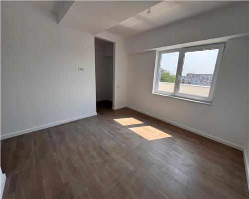 Apartament 3 camere si 2 terase in Ploiesti, zona Parcul Mihai Viteazul.