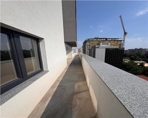 Apartament 3 camere si 2 terase in Ploiesti, zona Parcul Mihai Viteazul.