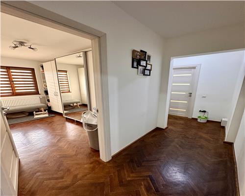 Apartament 4 camere mobilat si utilat, Ploiesti, zona Nord