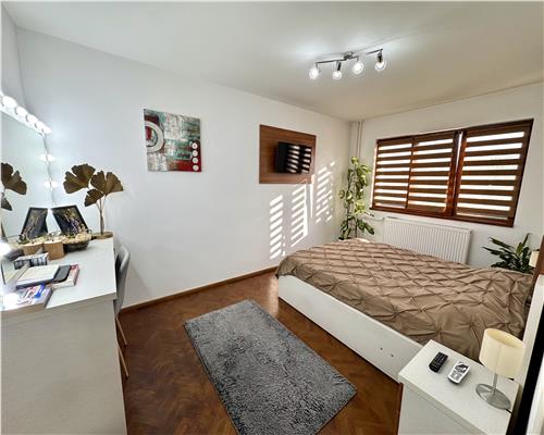 Apartament 4 camere mobilat si utilat, Ploiesti, zona Nord