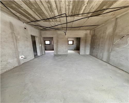 Casa S+P+1, in Strejnicu, zona padurii