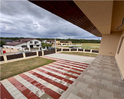 Casa S+P+1, in Strejnicu, zona padurii
