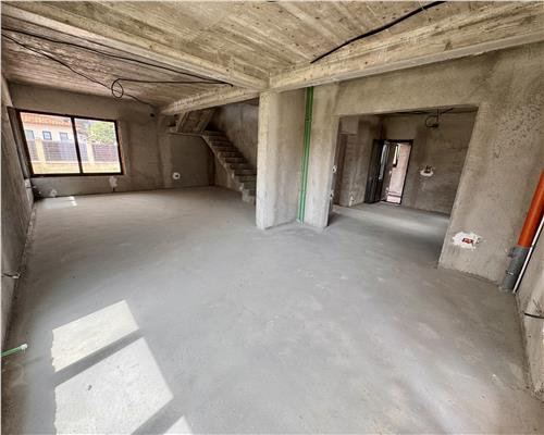 Casa S+P+1, in Strejnicu, zona padurii