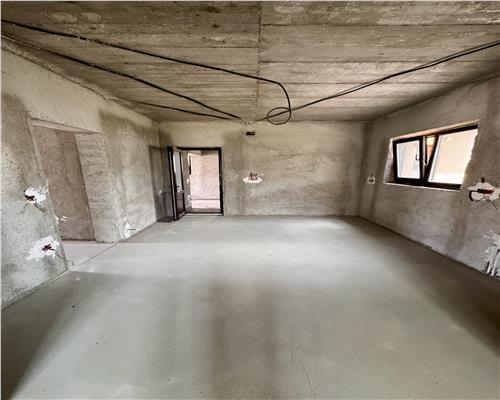 Casa S+P+1, in Strejnicu, zona padurii