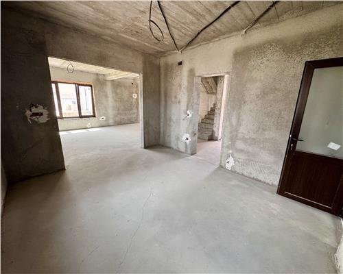 Casa S+P+1, in Strejnicu, zona padurii