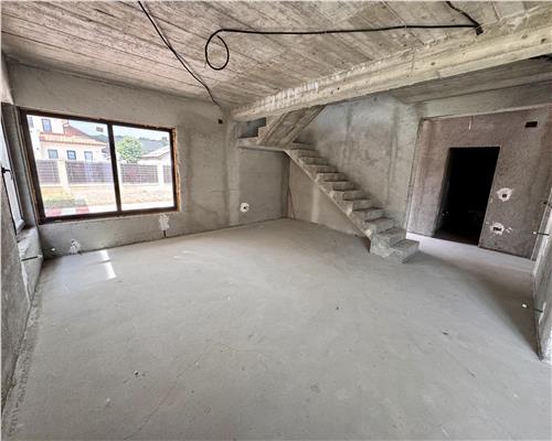 Casa S+P+1, in Strejnicu, zona padurii