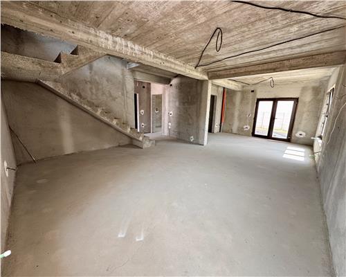 Casa S+P+1, in Strejnicu, zona padurii