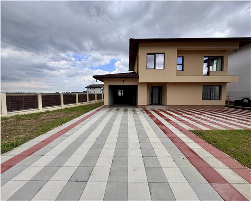Casa S+P+1, in Strejnicu, zona padurii