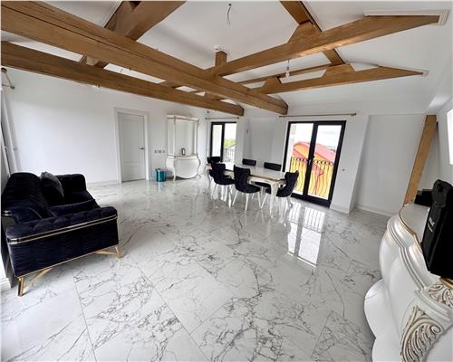 Vanzare spatiu comercial si curte generoasa, in Paulestii Noi