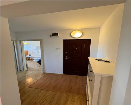 Apartament 3 camere , Malu Rosu , Ploiesti , mobilat complet