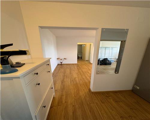 Apartament 3 camere , Malu Rosu , Ploiesti , mobilat complet