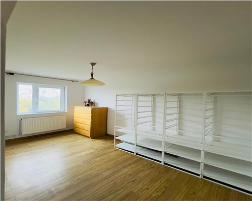 Apartament 3 camere , zona Malu Rosu , Ploiesti