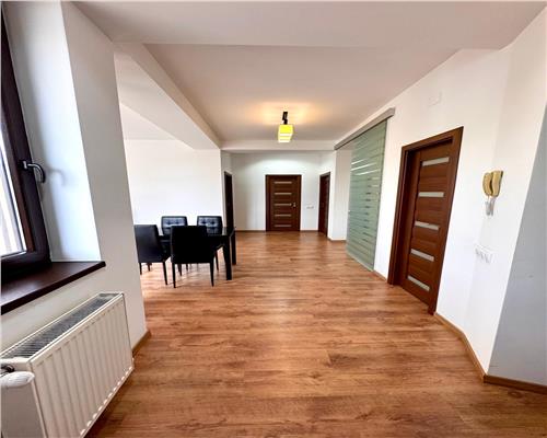Apartament 3 camere, bloc 2018, in Ploiesti, zona Cantacuzino