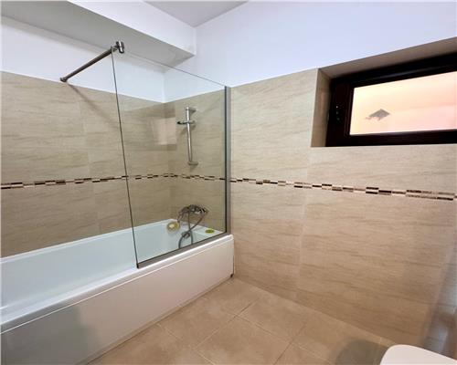Apartament 3 camere, bloc 2018, in Ploiesti, zona Cantacuzino