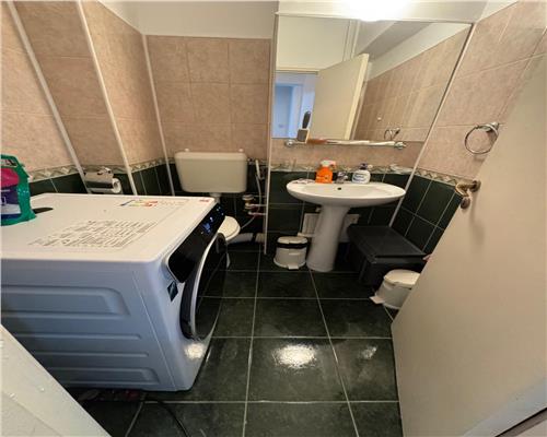 Apartament 3 camere , Gh.Doja , Ploiesti , mobilat complet