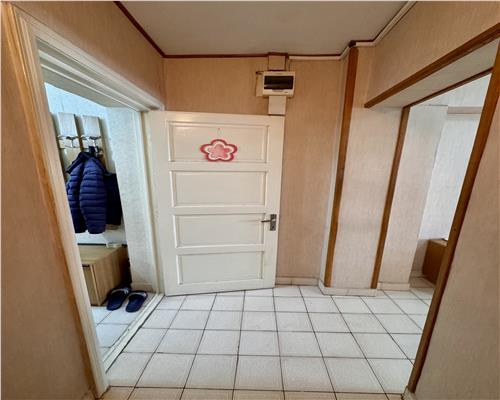 Apartament 3 camere 151 mp, in Ploiesti, zona Gh. Doja