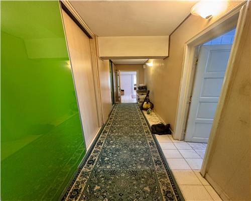 Apartament 3 camere 151 mp, in Ploiesti, zona Gh. Doja