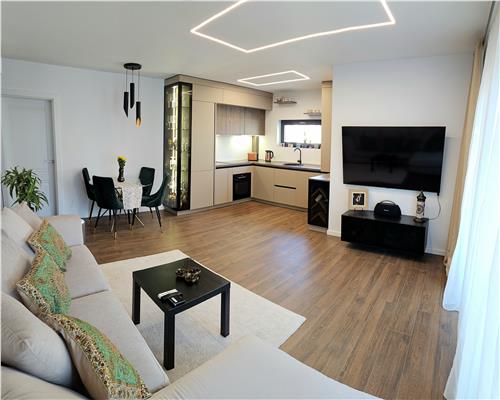 Apartament 3 camere 93mp, in Ploiesti, zona Albert