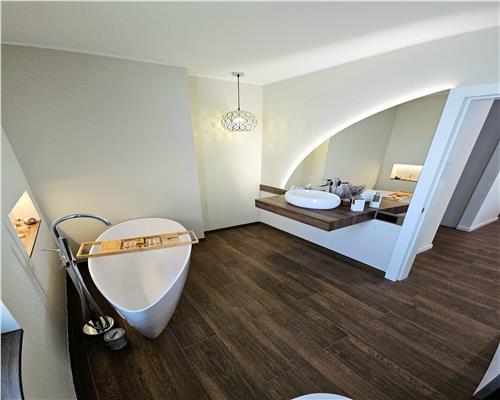Apartament 3 camere de lux, 3 bai, zona Albert, Ploiesti