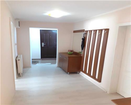 Inchiriere apartament 2 camere, spatios, curte proprie, zona AFI, Ploiesti