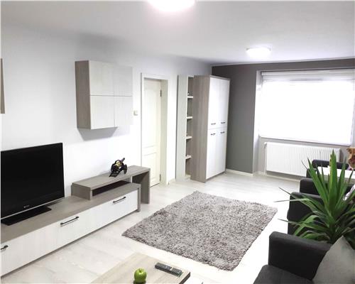 Inchiriere apartament 2 camere, spatios, curte proprie, zona AFI, Ploiesti