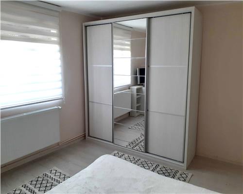 Inchiriere apartament 2 camere, spatios, curte proprie, zona AFI, Ploiesti