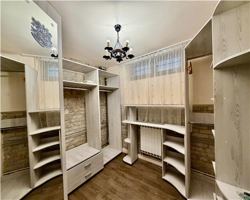 Vanzare vila D+P+1E, zona excelenta, Bulevard, Ploiesti