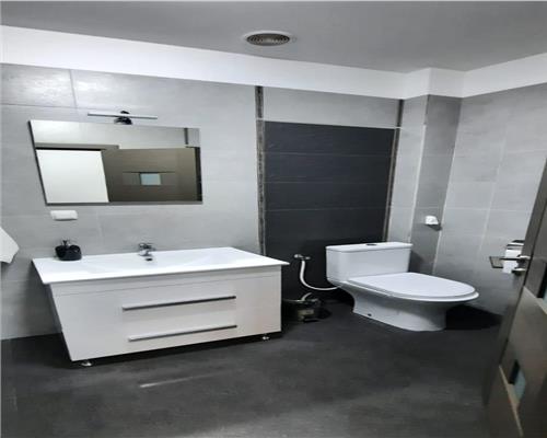 Inchiriere apartament 2 camere, spatios, recent renovat, central, Ploiesti