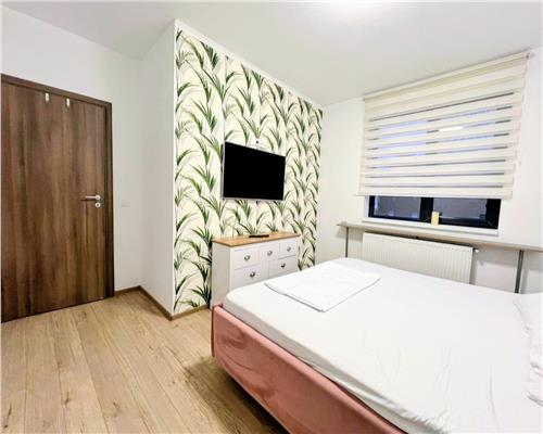 Inchiriere apartament 3 camere , bloc nou, Piata M. Viteazul, Ploiesti