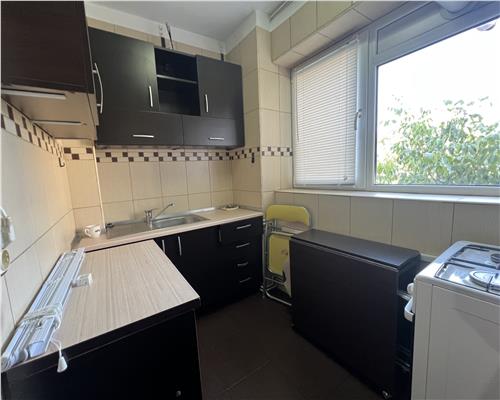 Inchiriere Garsoniera zona Republicii, Ploiesti