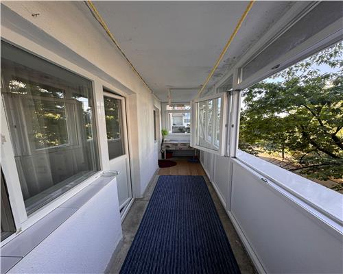 Apartament 2 camere, bloc 1983, in Ploiesti, zona Pta Mihai Viteazul