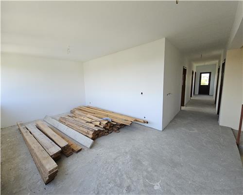 Casa 6 camere, 300mp, Ploiestiori