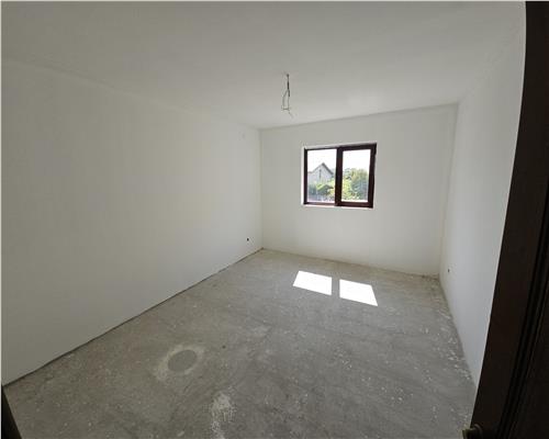 Casa 6 camere, 300mp, Ploiestiori