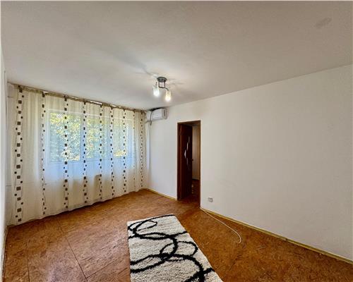 Apartament 2 camere, confort 2 nedecomandat, zona Vest-Podul Inalt, Ploiesti