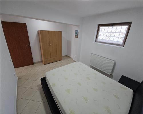 Apartament 3 camere, Ploiesti, zona Sud, cu piscina