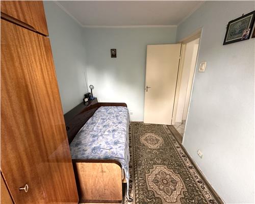 Inchiriere apartament 3 camere, zona Vest, Ploiesti
