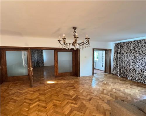 Casa 5 camere, zona Mihai Bravu, Ploiesti