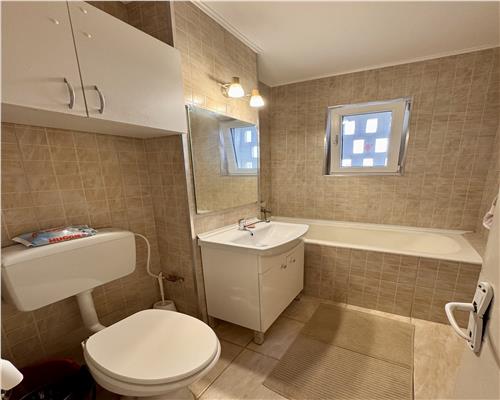 Apartament 2 camere, bloc tip cubulet, Ploiesti, zona Nord