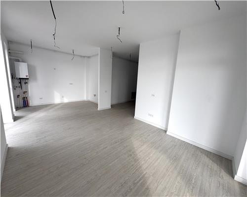 Apartament 2 camere si terasa,  Ploie?ti, zona Albert