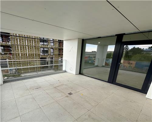 Apartament 2 camere si terasa,  Ploie?ti, zona Albert
