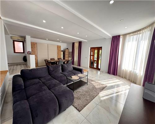 Vila 4 camere plus 2 terase, in Lipanesti, la 10 km de Ploiesti.