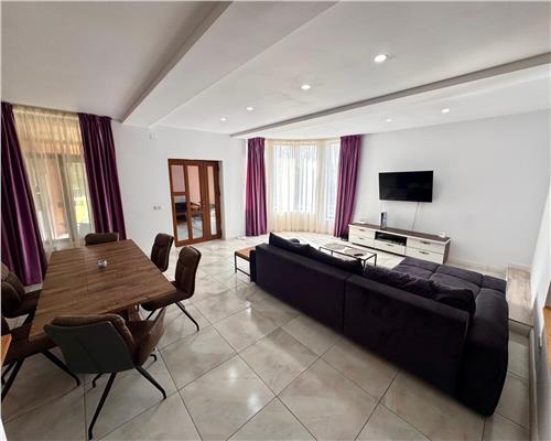 Vila 4 camere plus 2 terase, in Lipanesti, la 10 km de Ploiesti.