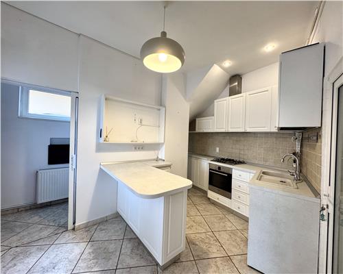 Vila P+1E, 5 camere, teren 234 mp, zona centrala, Ploiesti