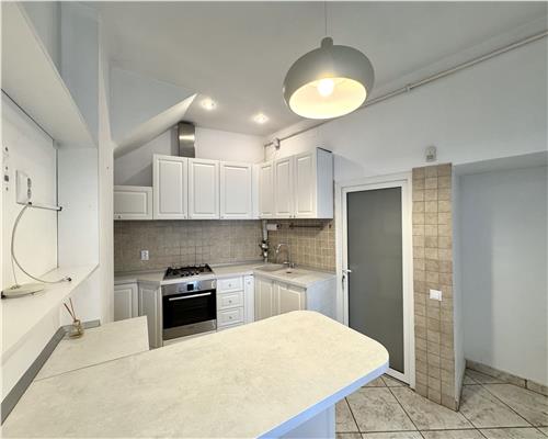 Vila P+1E, 5 camere, teren 234 mp, zona centrala, Ploiesti