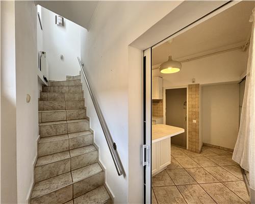 Vila P+1E, 5 camere, teren 234 mp, zona centrala, Ploiesti