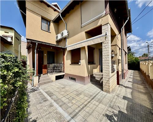 Vila P+1E, 5 camere, teren 234 mp, zona centrala, Ploiesti