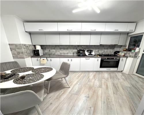 Apartament 3 camere, mobilat si utilat, Ploiesti, Piata Mihai Viteazul