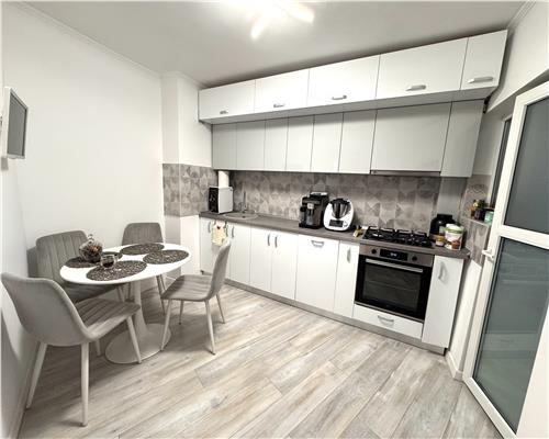 Apartament 3 camere, mobilat si utilat, Ploiesti, Piata Mihai Viteazul