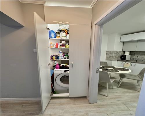 Apartament 3 camere, mobilat si utilat, Ploiesti, Piata Mihai Viteazul